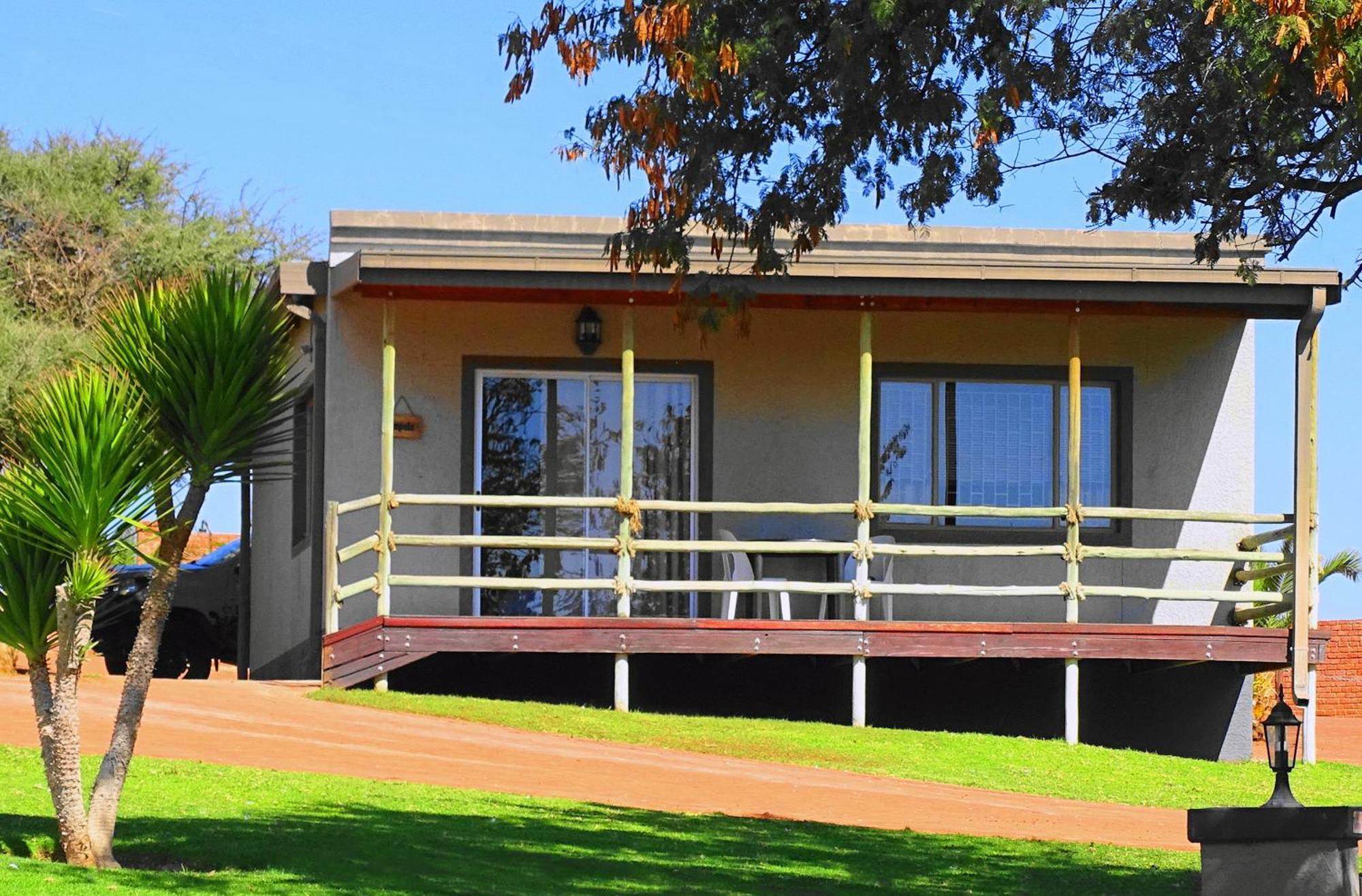 Eden Chalets Windhoek Exteriör bild